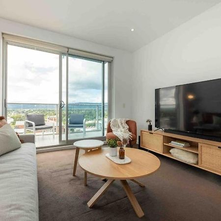 City Apartment, Pool & Carpark Аделейд Екстериор снимка